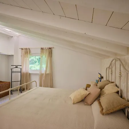 Casa Mileti Bed and Breakfast Vercurago