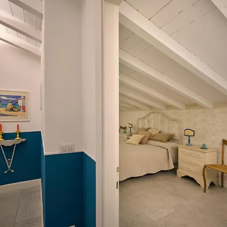 Bed and Breakfast Casa Mileti 3*